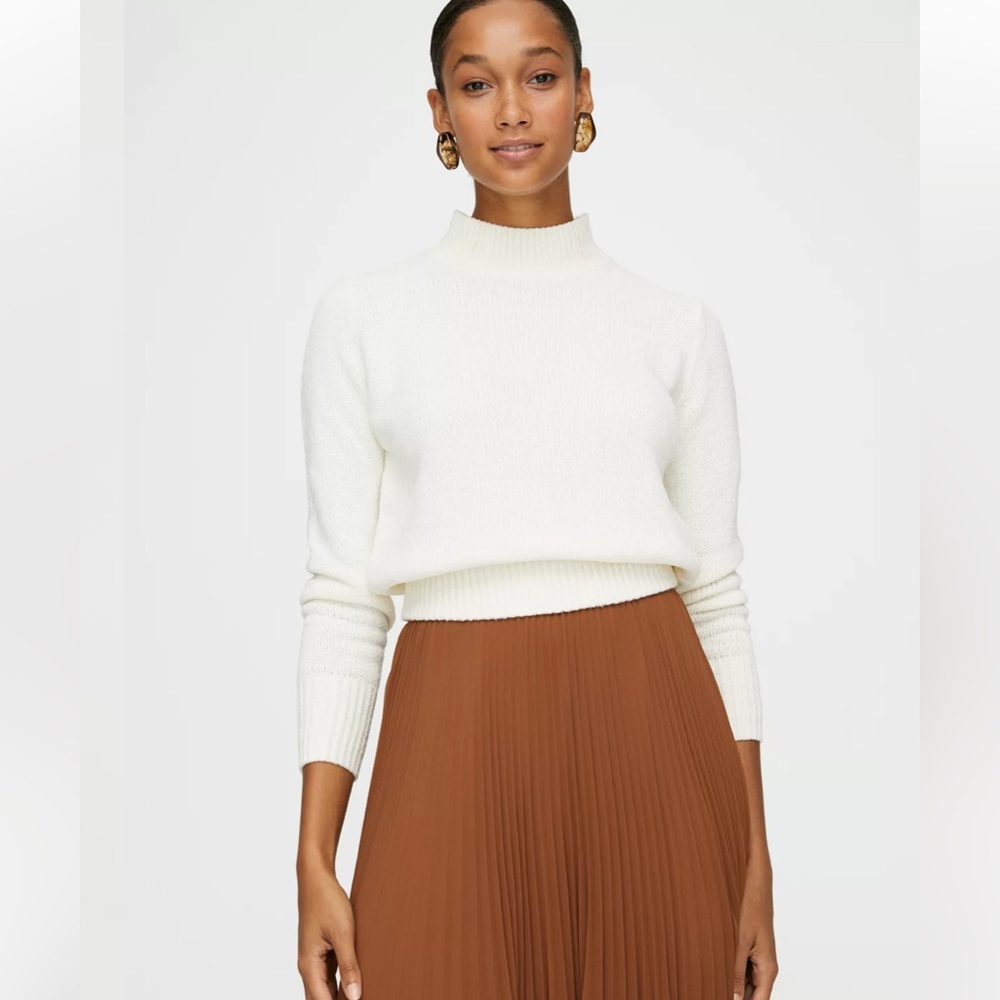 Aritzia - Wilfred cream sweater like new size M